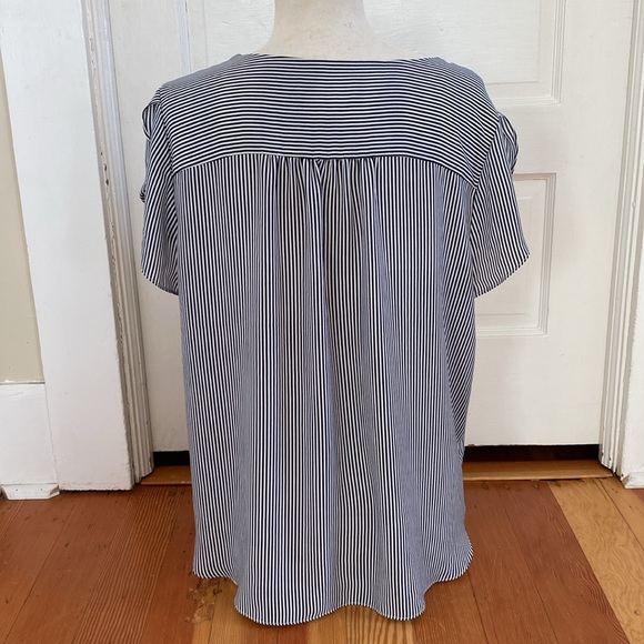 Striped V-Neck Women's Top - Picture 4 of 6